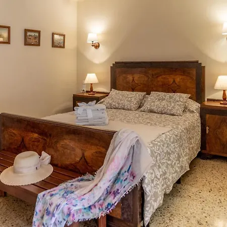Guest house Rosich 3*
